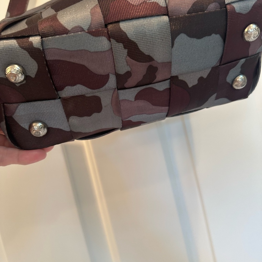 Harveys Camo Small Tote Bag w/ Zipper Rare Color - Picture 3 of 4